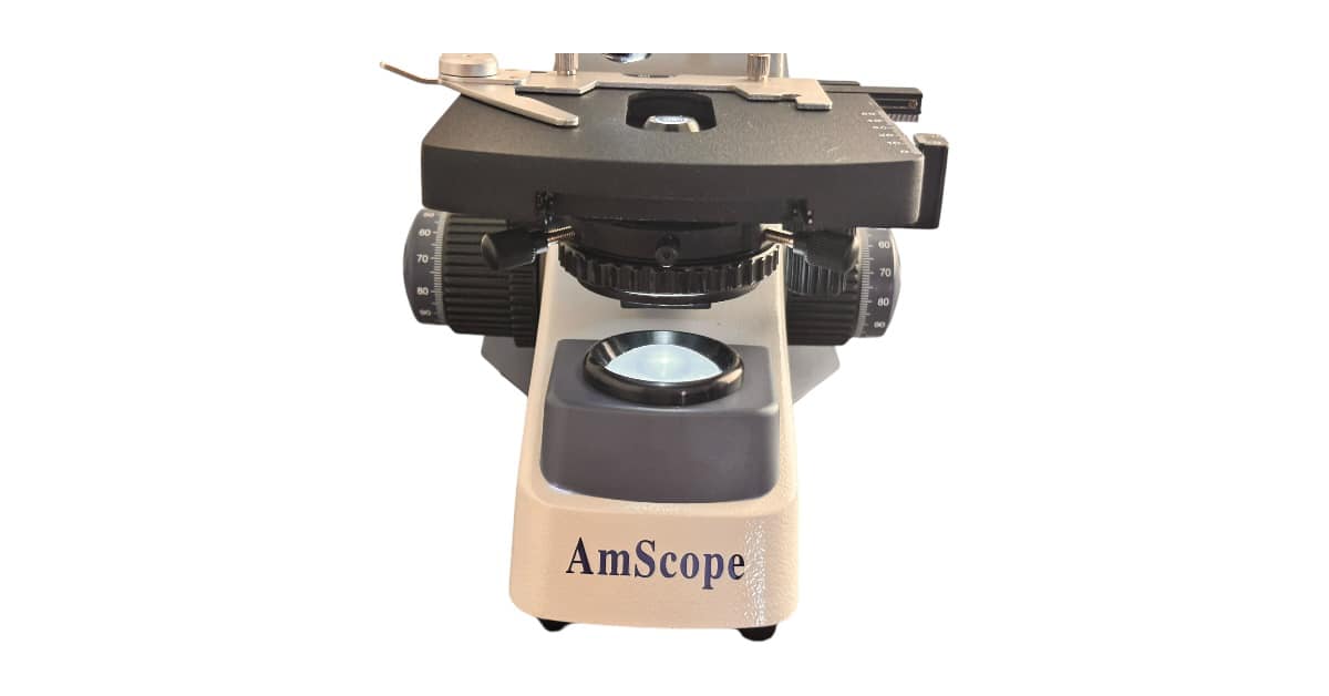 Microscopio XSP 500 SM